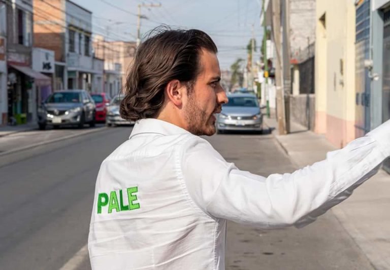 Donará su salario de llegar a la Legislatura del Estado