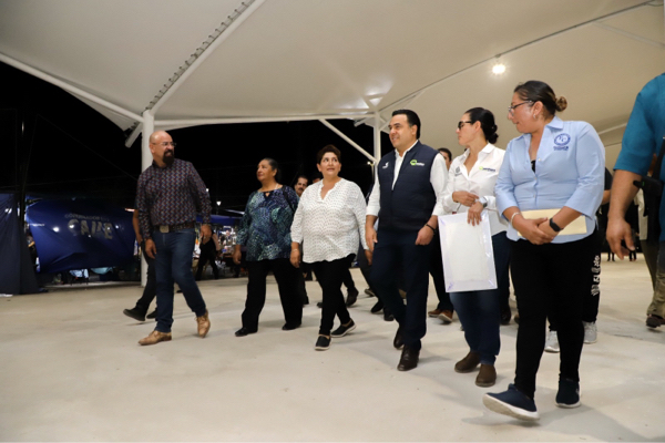 AUDIO-Luis Nava supervisa lonaria y obras de rehabilitación en el Parque de Sombrerete