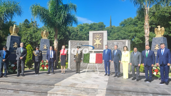 AUDIO: Conmemoran a los Niños Héroes en Querétaro