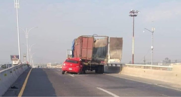 AUDIO: Mortal accidente en la carretera estatal 100