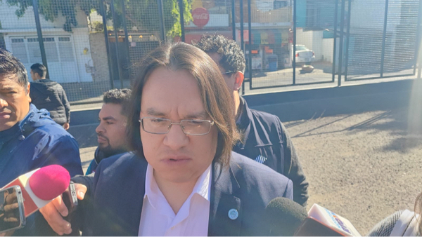 AUDIO: Investiga fiscalía robo de 2 autos en el concierto de Luis Miguel en Querétaro