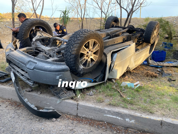 AUDIO: Cae de puente vehicular entre 5 de Febrero y el boulevard de La Nación