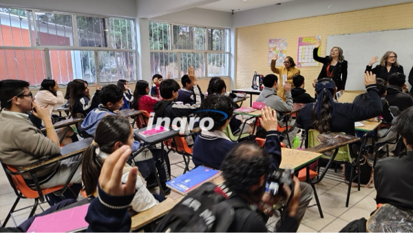 AUDIO: Entra en vigor la prohibición del uso del celular en las escuelas de Querétaro