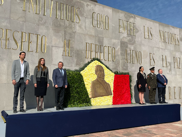 AUDIO: Conmemoran natalicio de Benito Juárez