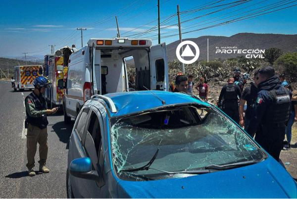 AUDIO: Tres lesionadas en volcadura