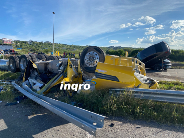 AUDIO: Cuatro lesionados en aparatoso accidente en el Fray Junípero Serra