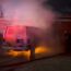 Arde camioneta en avenida Universidad